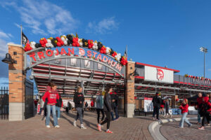 Students and spectators at the entrance of Trojan Stadium