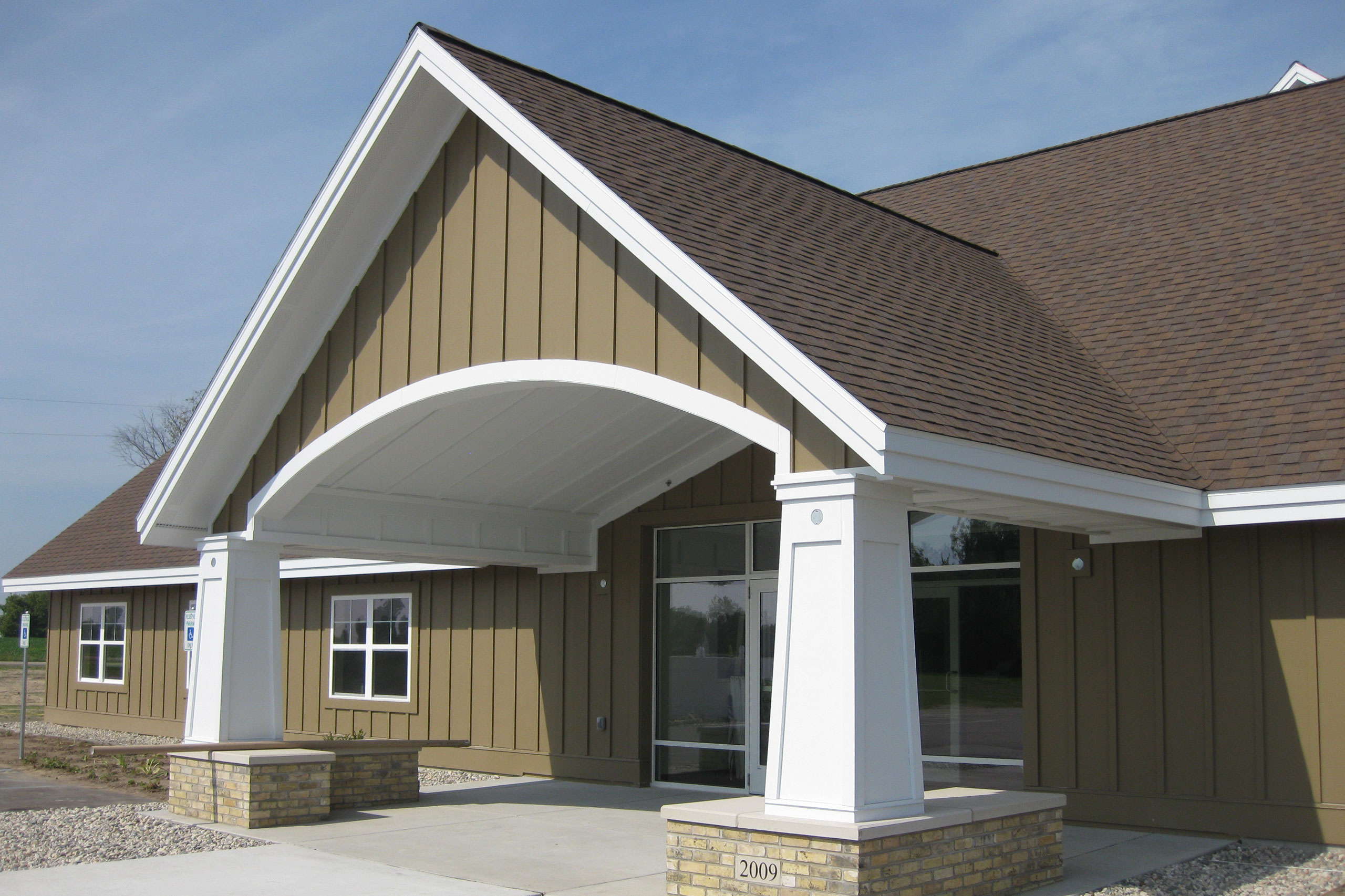 Good Shepherd Lutheran Church exterior entry