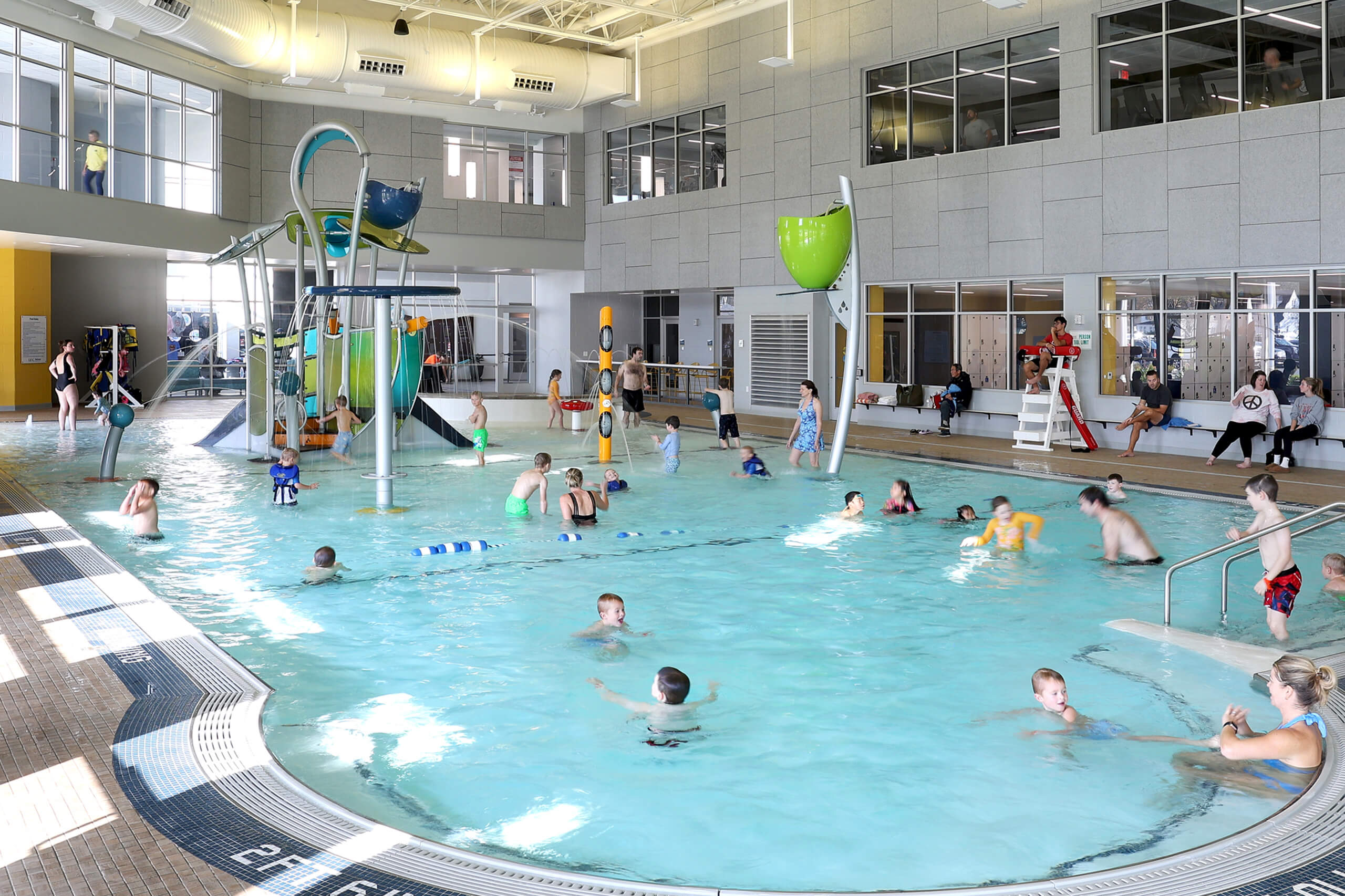 Holland Aquatic Center splash pad family pool