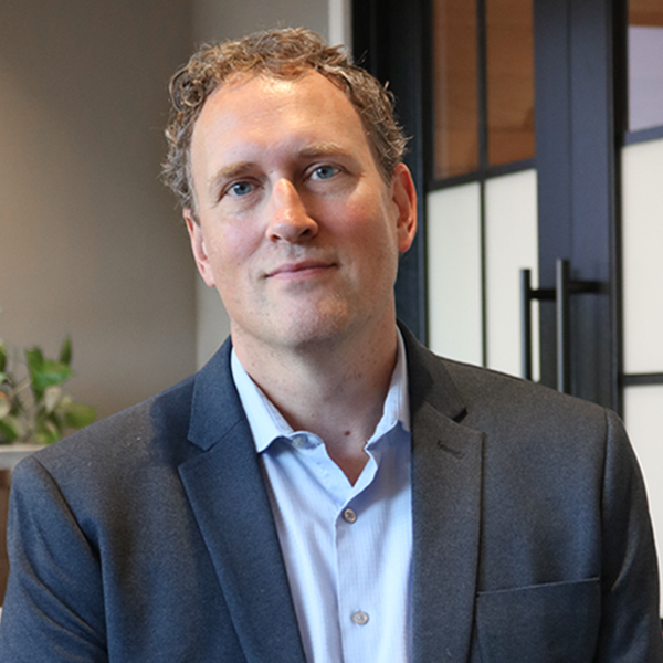 Mike Potoka Headshot